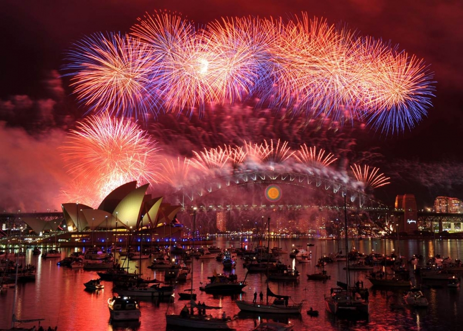 New-Year-Countdown-2015-Sydney-AspirantSG-920x657